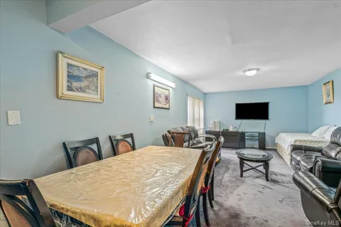 144-55 Melbourne Ave #2E