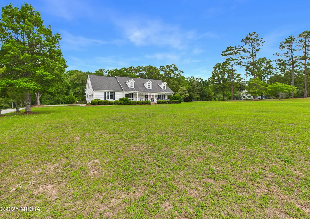 5771 Rogers Road Lizella, GA 31052