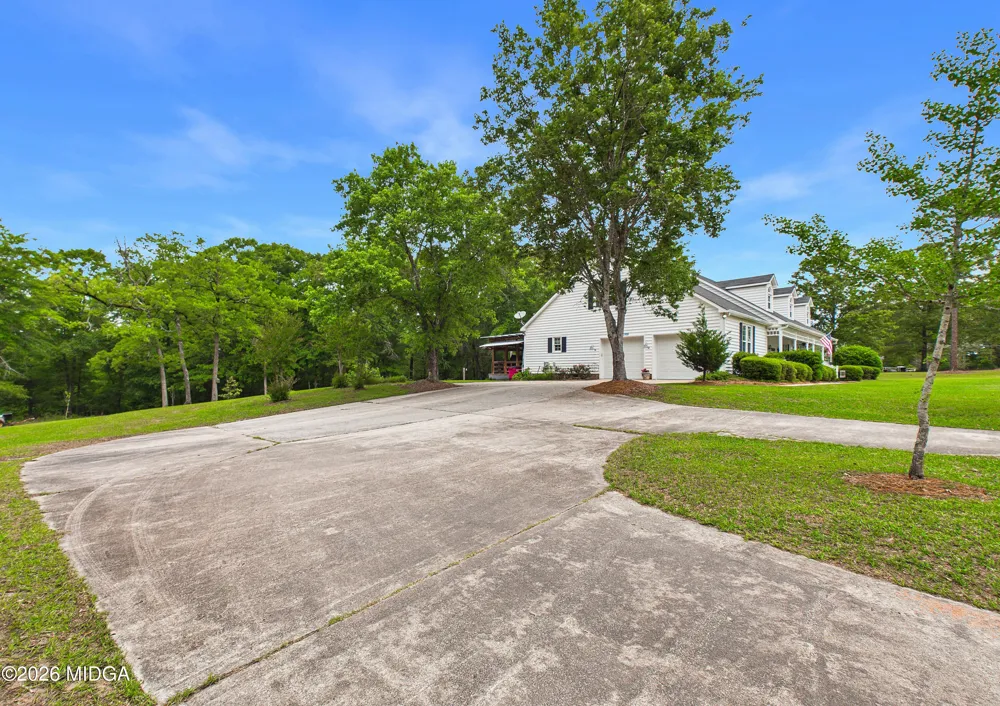 5771 Rogers Road Lizella, GA 31052