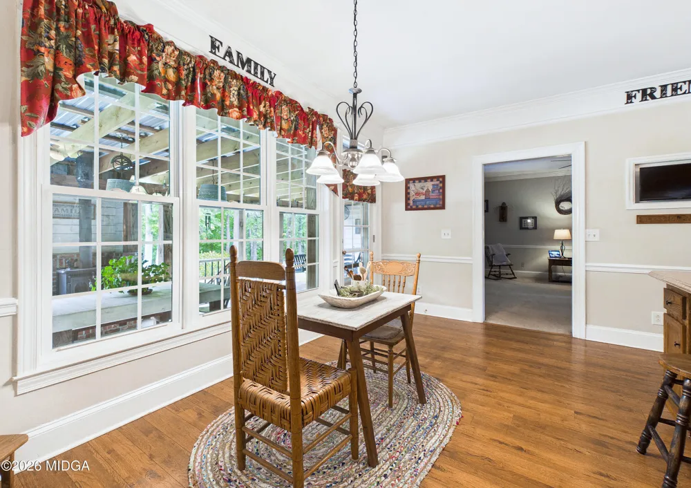 5771 Rogers Road Lizella, GA 31052