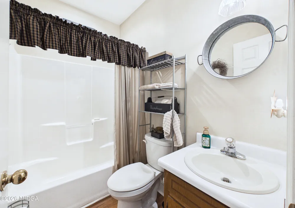 5771 Rogers Road Lizella, GA 31052