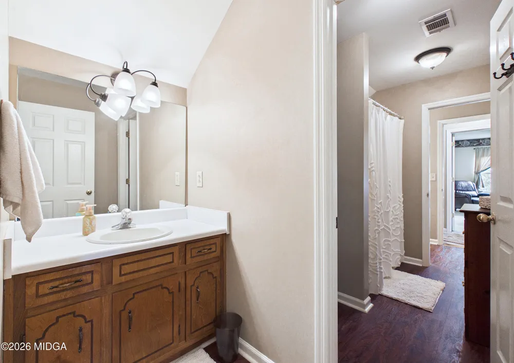 5771 Rogers Road Lizella, GA 31052