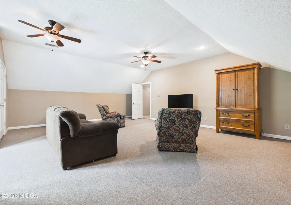 5771 Rogers Road Lizella, GA 31052