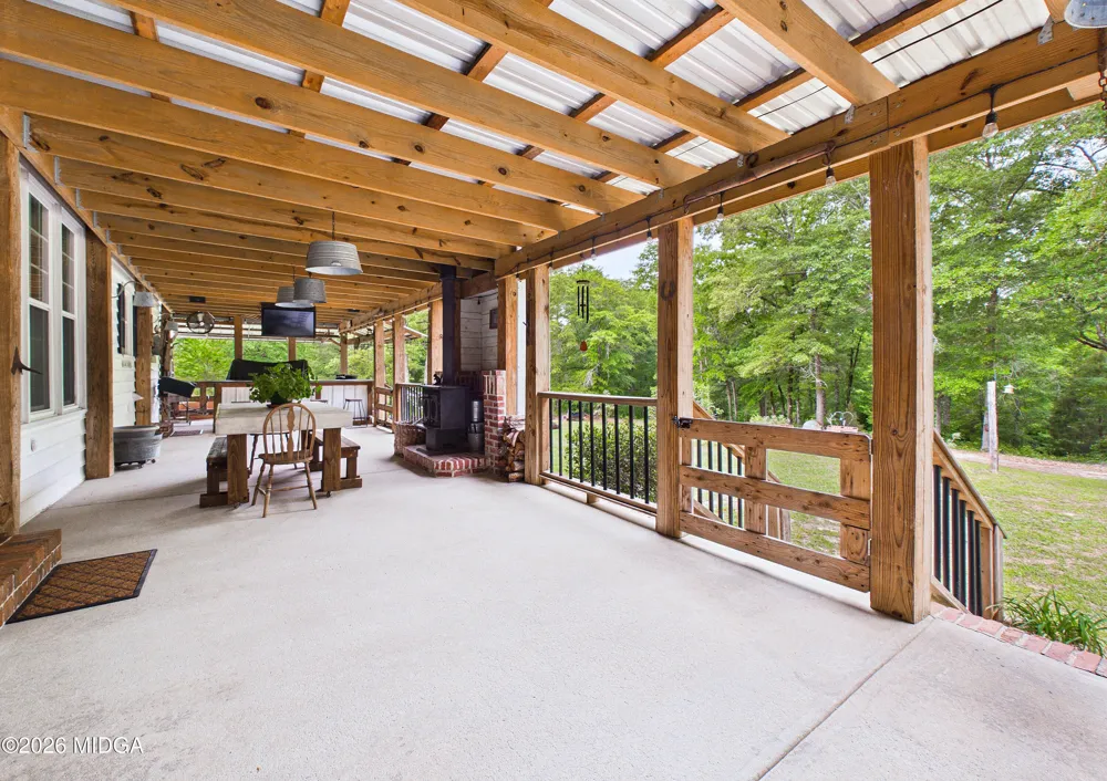 5771 Rogers Road Lizella, GA 31052