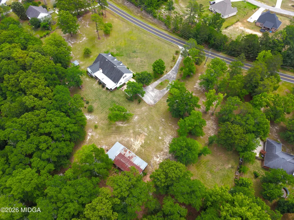 5771 Rogers Road Lizella, GA 31052
