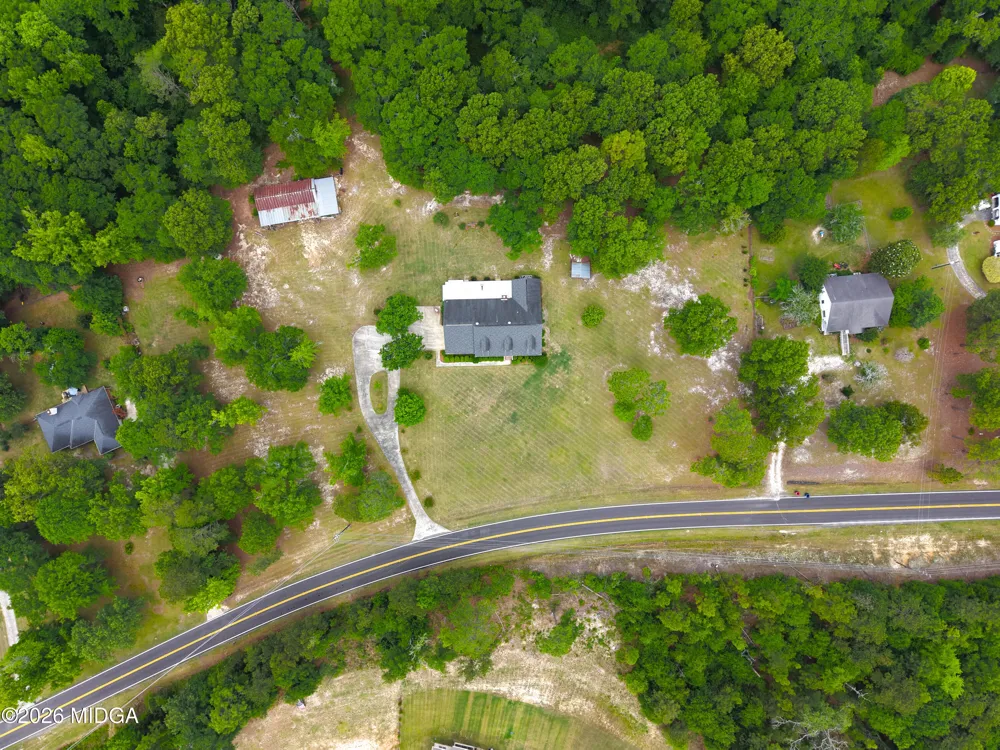 5771 Rogers Road Lizella, GA 31052