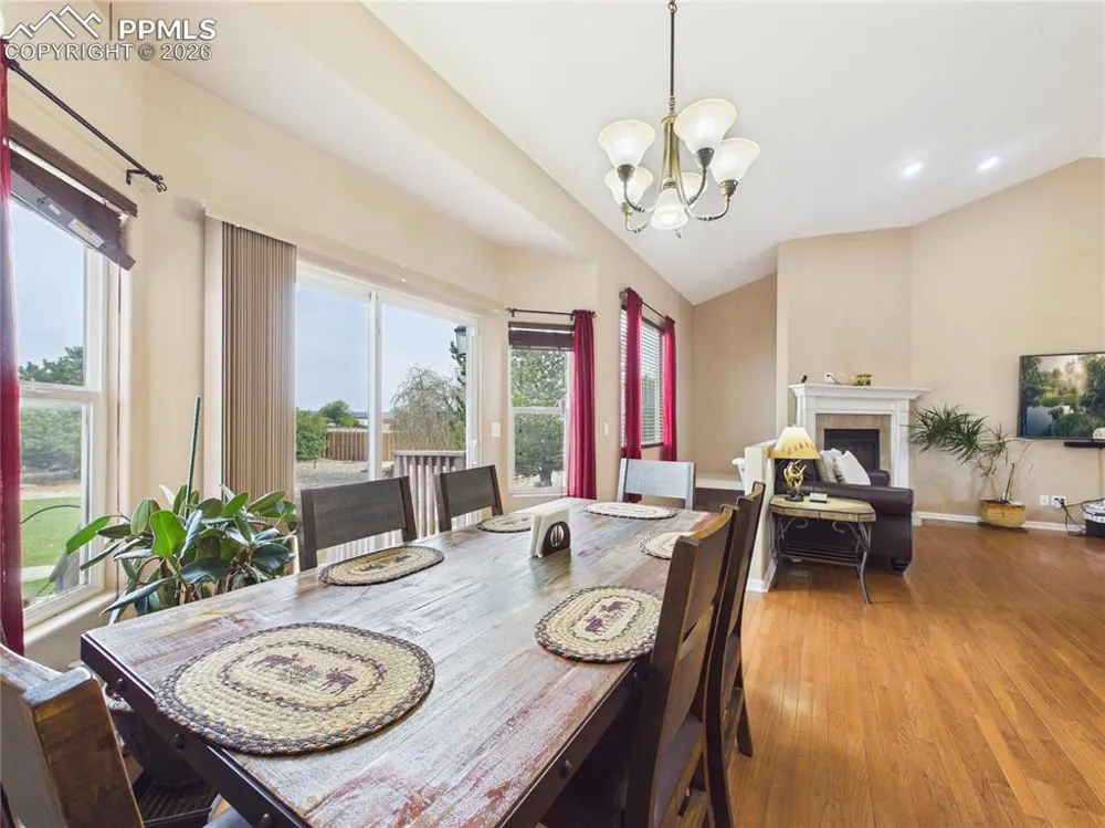 553 S Saunders Drive Pueblo West, CO 81007