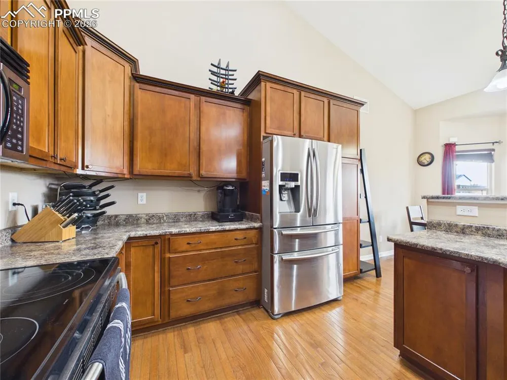 553 S Saunders Drive Pueblo West, CO 81007