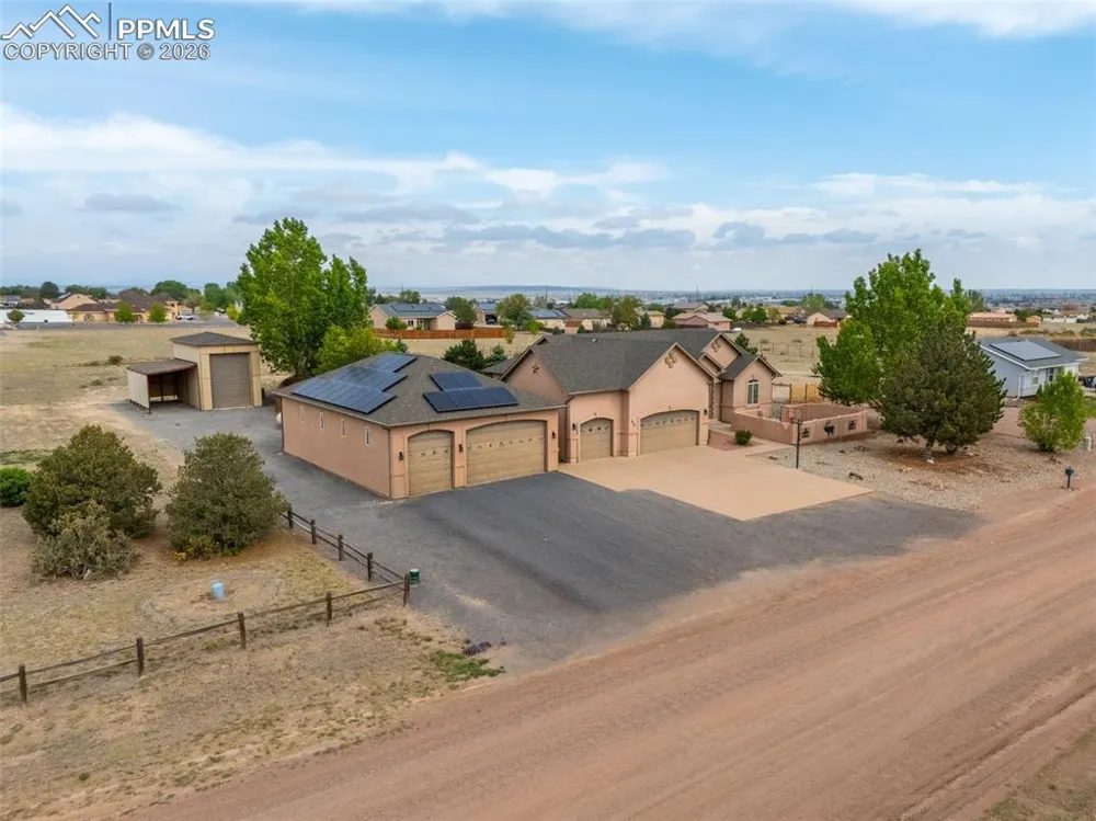 553 S Saunders Drive Pueblo West, CO 81007