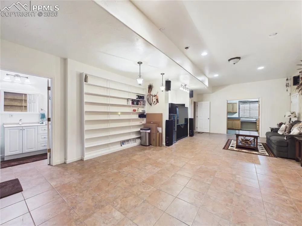 553 S Saunders Drive Pueblo West, CO 81007