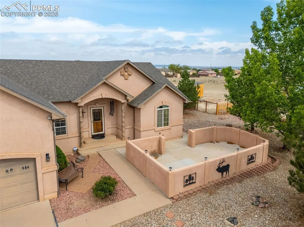553 S Saunders Drive Pueblo West, CO 81007
