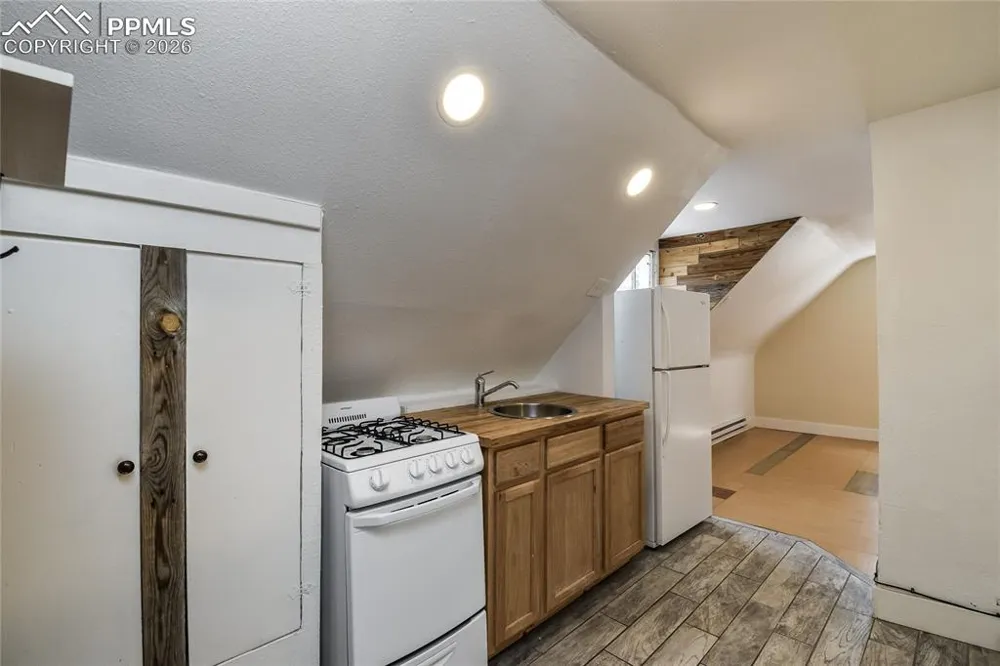 219 Jackson Street Pueblo, CO 81004