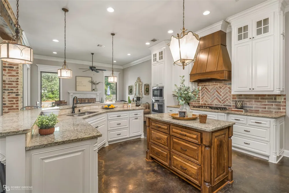 1331 Highway 614 Haughton, LA 71037