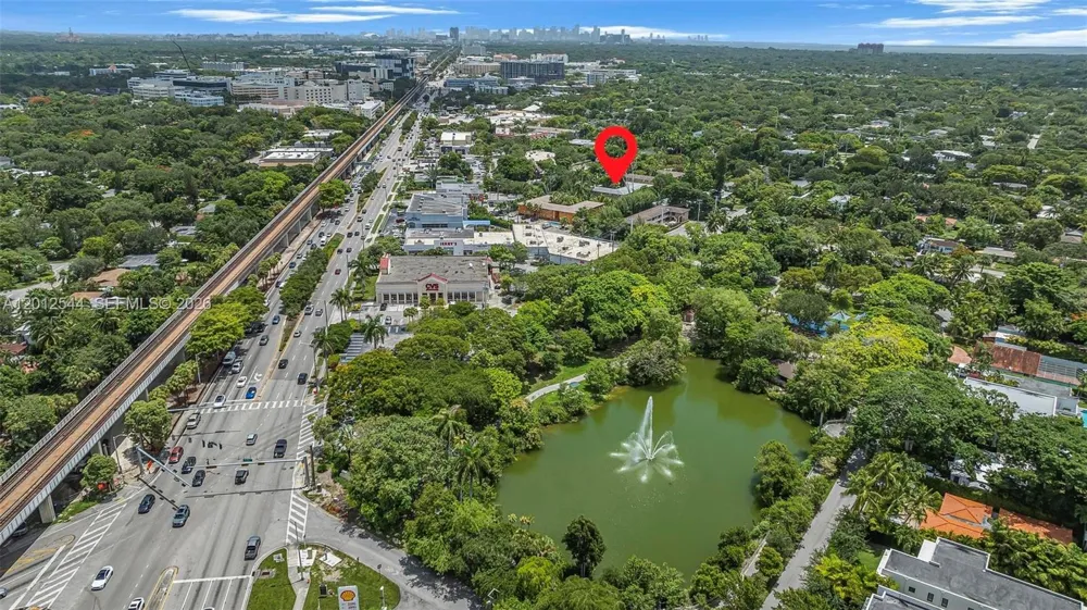6330 SW 79th St #2 South Miami, FL 33143