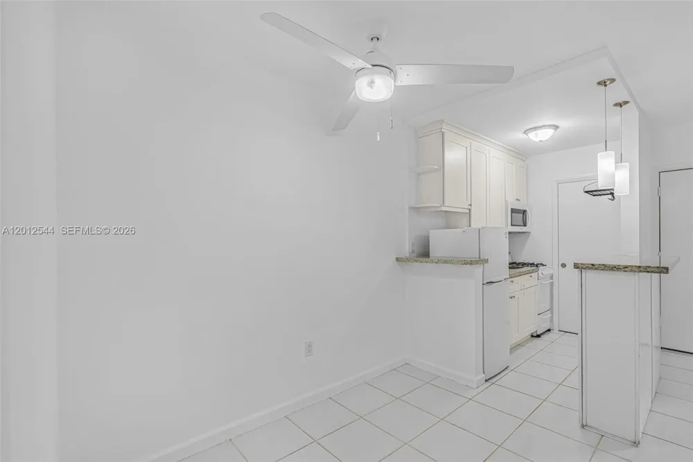 6330 SW 79th St #2 South Miami, FL 33143