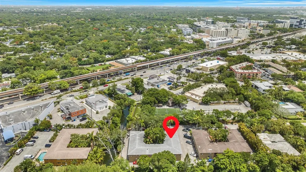 6330 SW 79th St #2 South Miami, FL 33143