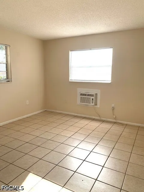 Grand Avenue Fort Myers, FL 33901