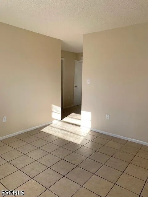 Grand Avenue Fort Myers, FL 33901