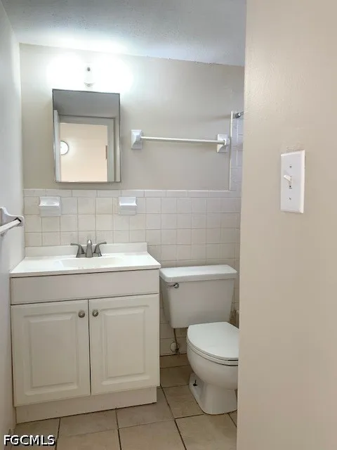 Grand Avenue Fort Myers, FL 33901