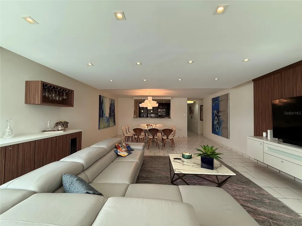 5245 ISLA VERDE AVENUE #208 Carolina, PR 00979