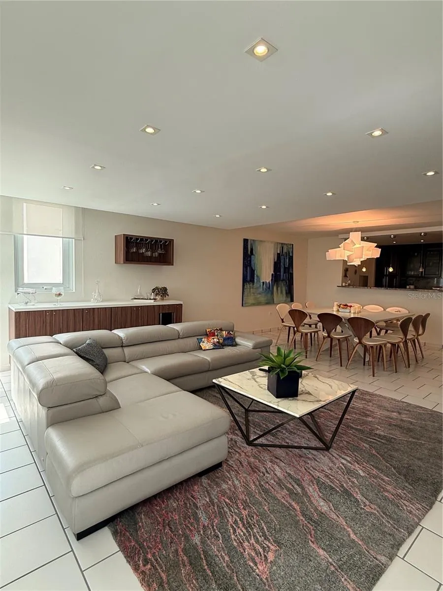 5245 ISLA VERDE AVENUE #208 Carolina, PR 00979