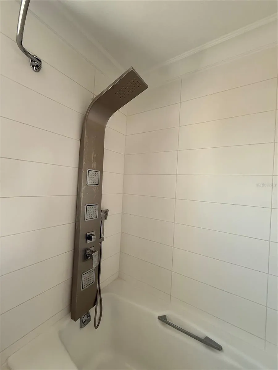 5245 ISLA VERDE AVENUE #208 Carolina, PR 00979