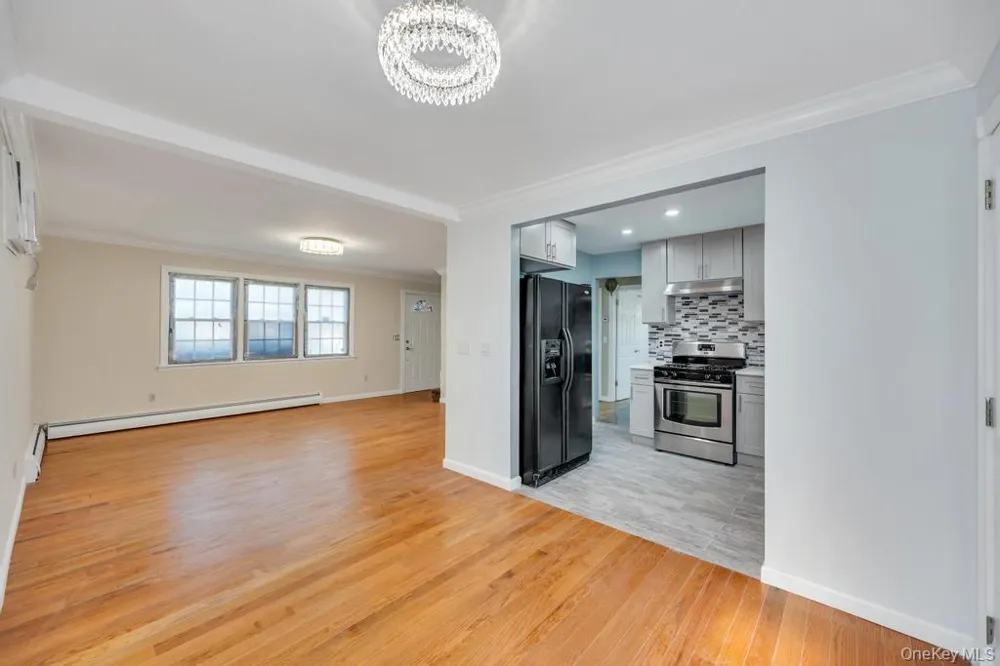 64 Spar Drive Mastic Beach, NY 11951