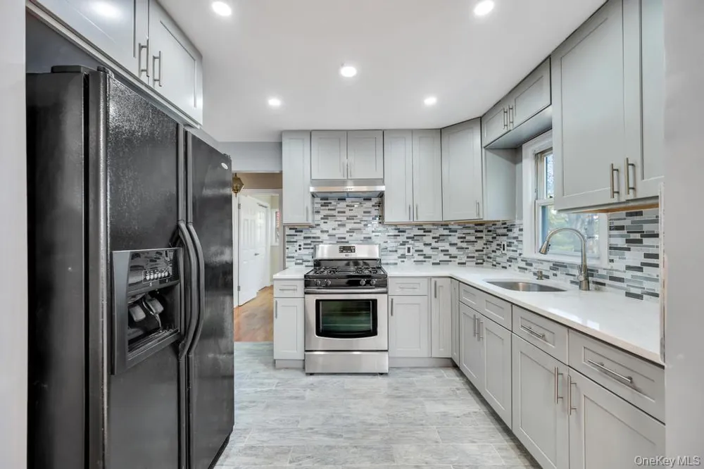 64 Spar Drive Mastic Beach, NY 11951