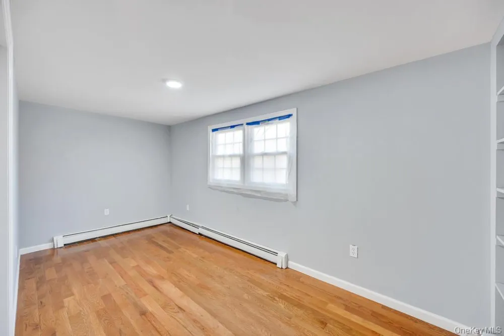 64 Spar Drive Mastic Beach, NY 11951