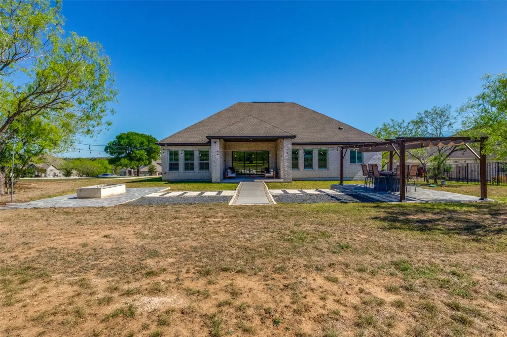158 Double Eagle Ranch Drive Cedar Creek, TX 78612