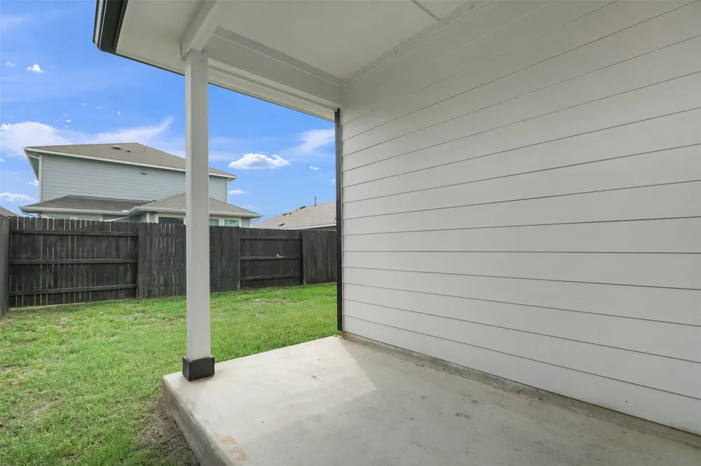 147 Heather Glen Way Maxwell, TX 78656