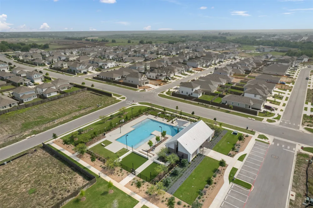 147 Heather Glen Way Maxwell, TX 78656