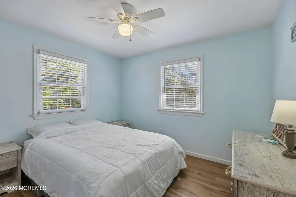 301 W 18th Street Ship Bottom, NJ 08008