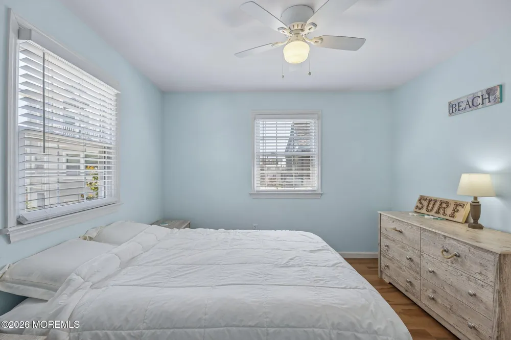 301 W 18th Street Ship Bottom, NJ 08008