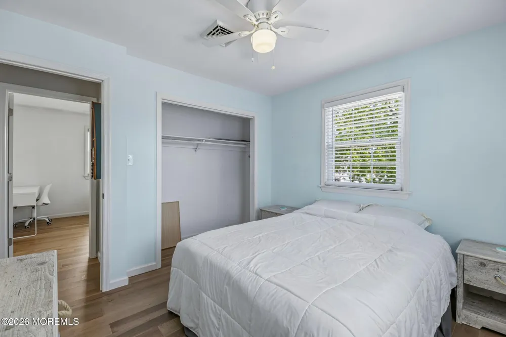 301 W 18th Street Ship Bottom, NJ 08008