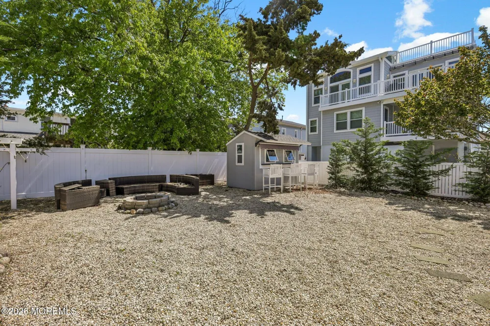 301 W 18th Street Ship Bottom, NJ 08008