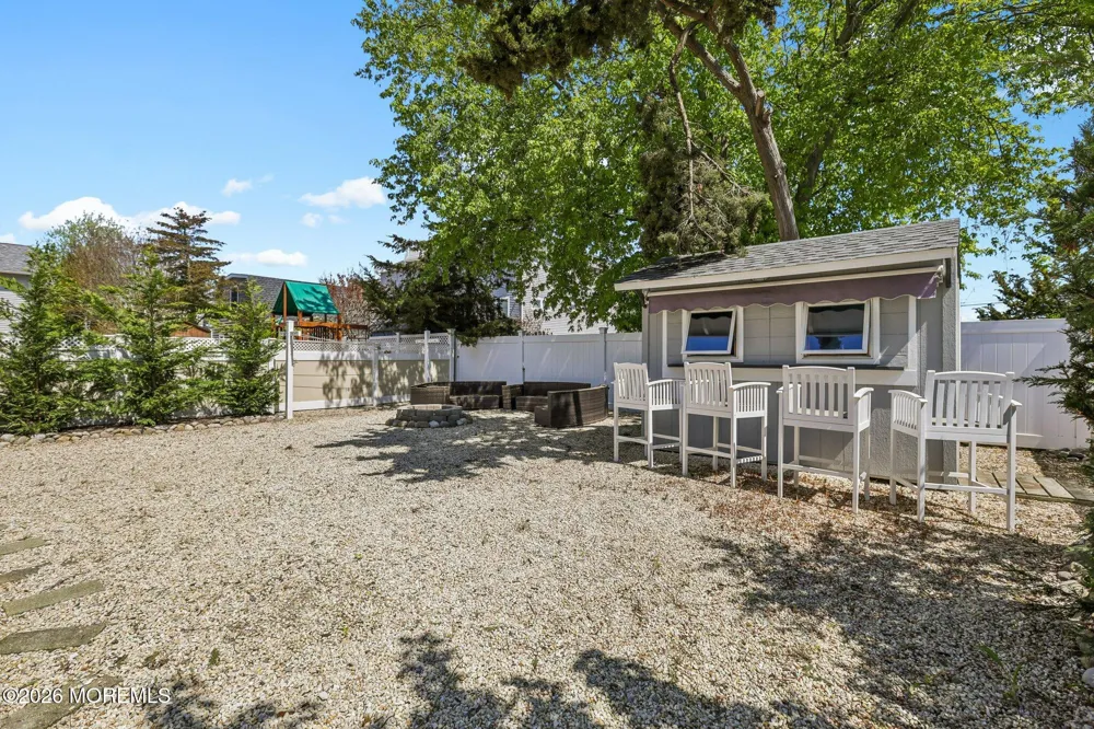 301 W 18th Street Ship Bottom, NJ 08008