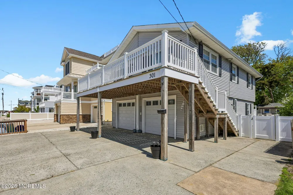 301 W 18th Street Ship Bottom, NJ 08008