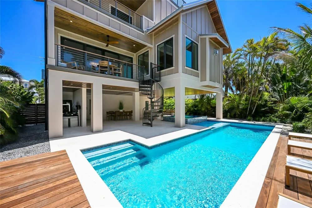 513 BAY BOULEVARD Anna Maria, FL 34216