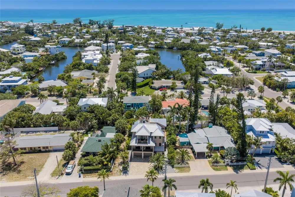 513 BAY BOULEVARD Anna Maria, FL 34216