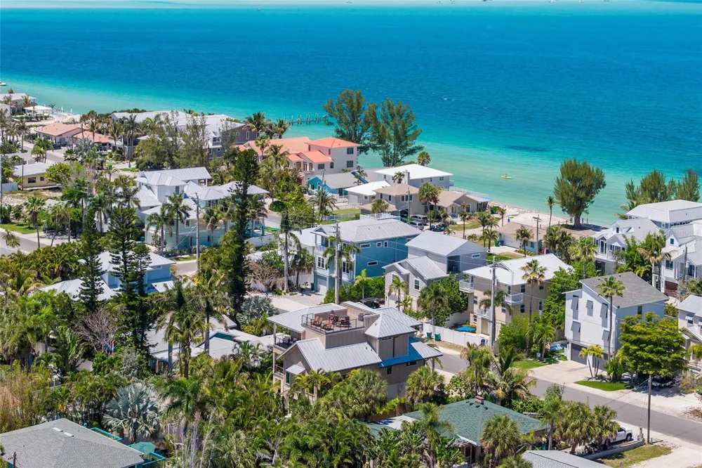 513 BAY BOULEVARD Anna Maria, FL 34216