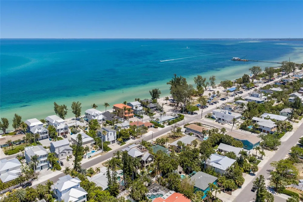513 BAY BOULEVARD Anna Maria, FL 34216