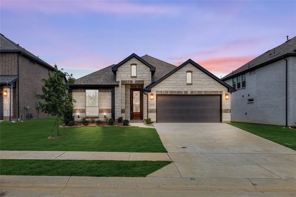 13133 Limestone Street Providence Village, TX 76227