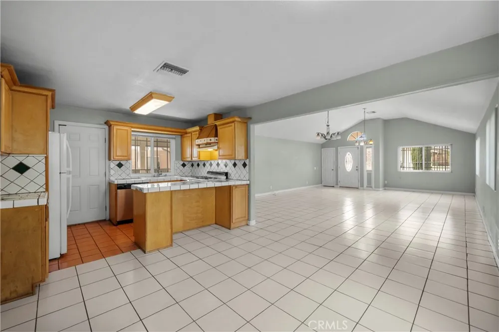34947 Avenue C Yucaipa, CA 92399