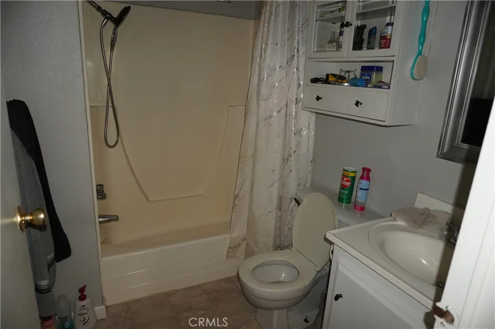 272 Apache Oroville, CA 95966
