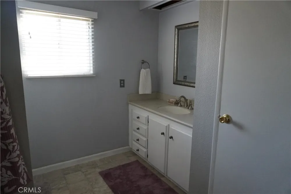 272 Apache Oroville, CA 95966