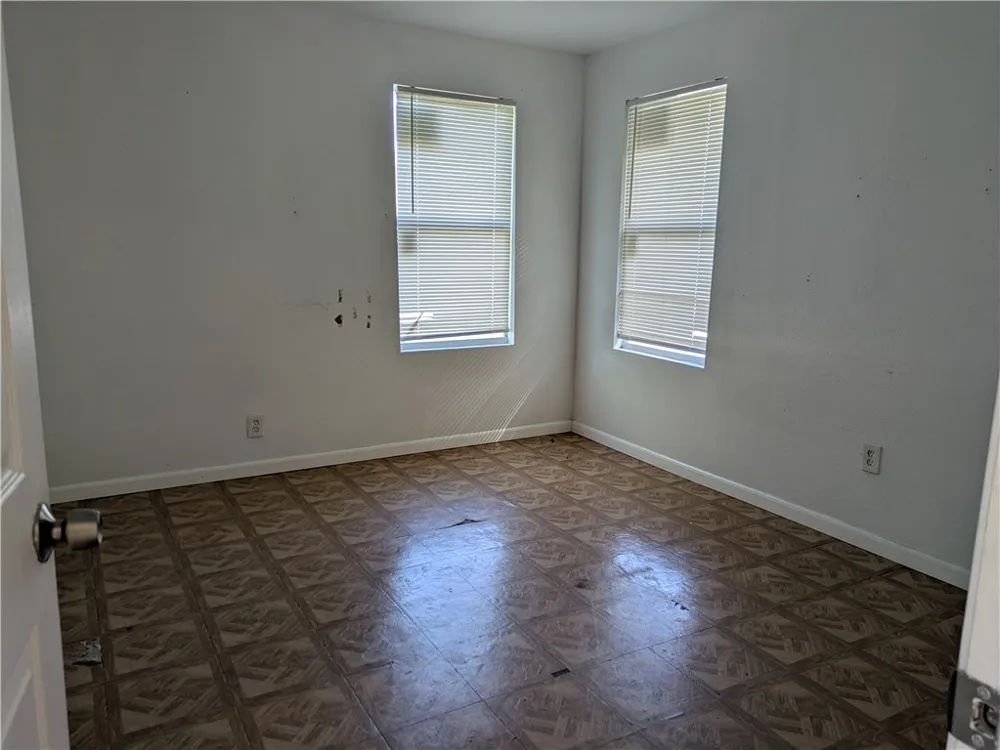 124 Redwood Drive Mathis, TX 78368