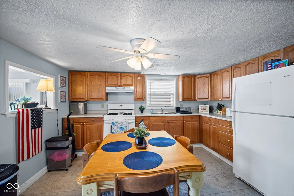 5347 E Blue Bell Court Monticello, IN 47960