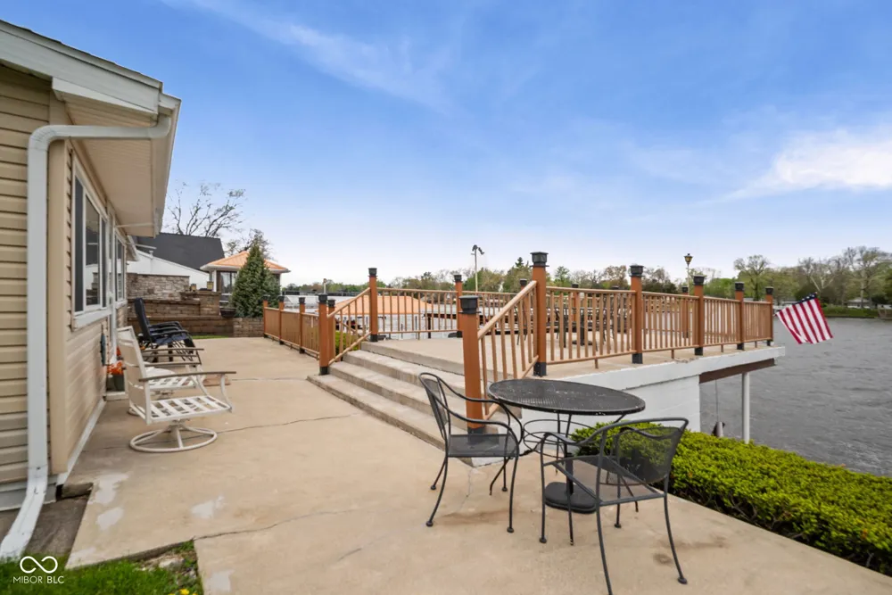 5347 E Blue Bell Court Monticello, IN 47960