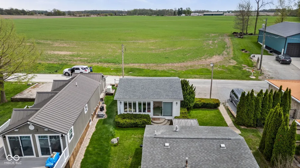 5347 E Blue Bell Court Monticello, IN 47960